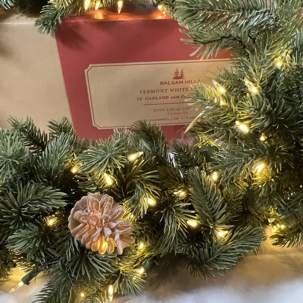 Balsam Hill Vermont White Spruce 10’ Garland Clear Lights Christmas Mantel